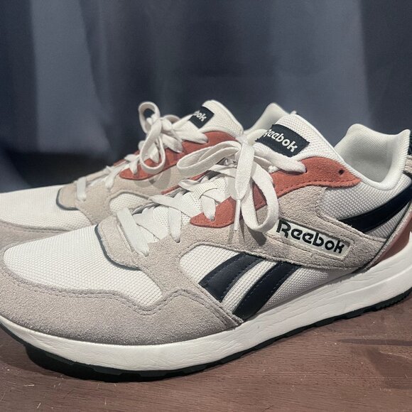 MENS REEBOK GL1000 size 11.5 ID7488 - Picture 1 of 10